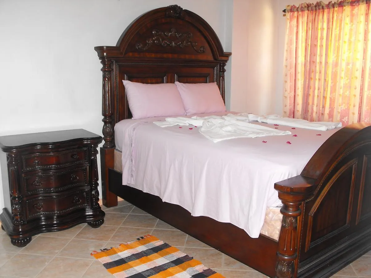 Belle View Apartment Laborie